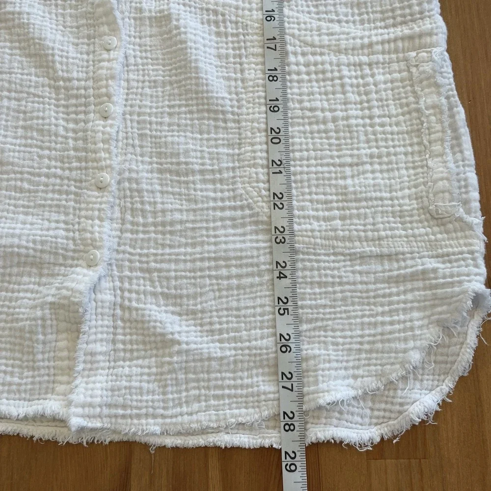 Lucca Women's Top Size XS White Gauzy Cotton Tunic Button Boho Beachy Cottage - Picture 15 of 15